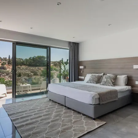 Delightful Vacation Home For Couples In Popular Ayia Napa All Yours أيا نابا
