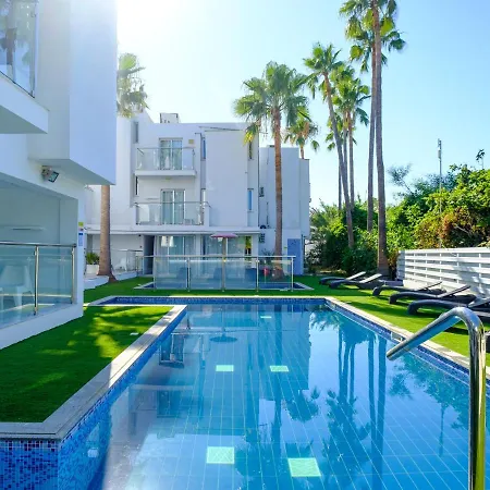 شقة Delightful Vacation Home For Couples In Popular Ayia Napa All Yours أيا نابا